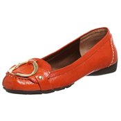Unisa Women's Damian Flat Ornament Moc